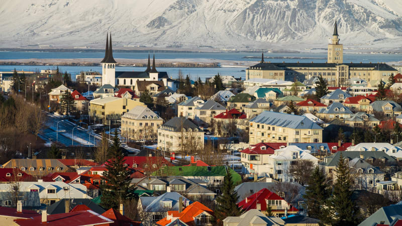 Flyg till Reykjavik