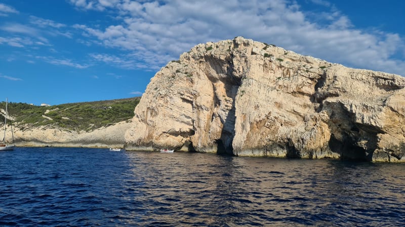 Hvar - Bisevo (Bl Grottan)/ Vis & vinprovning