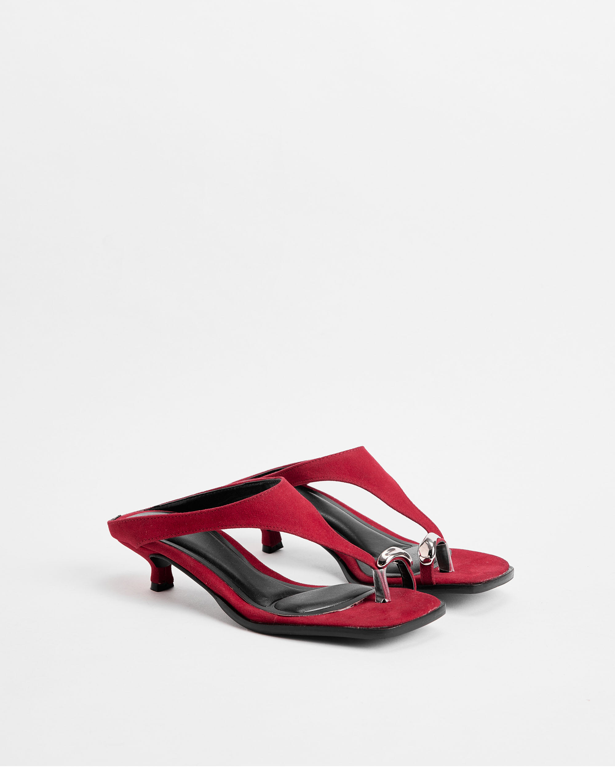 AVA - Rojo