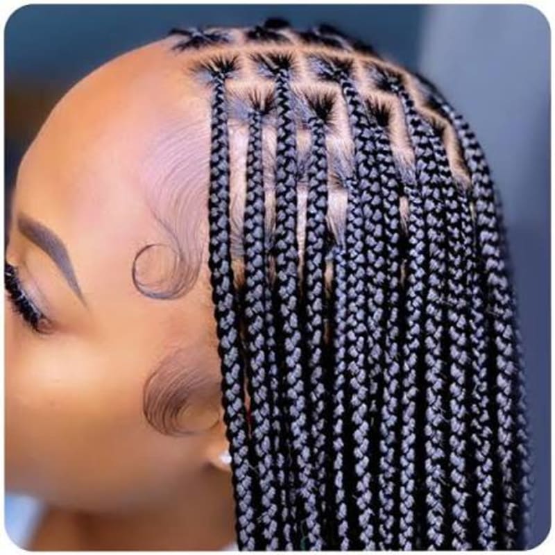 Small knotless braid