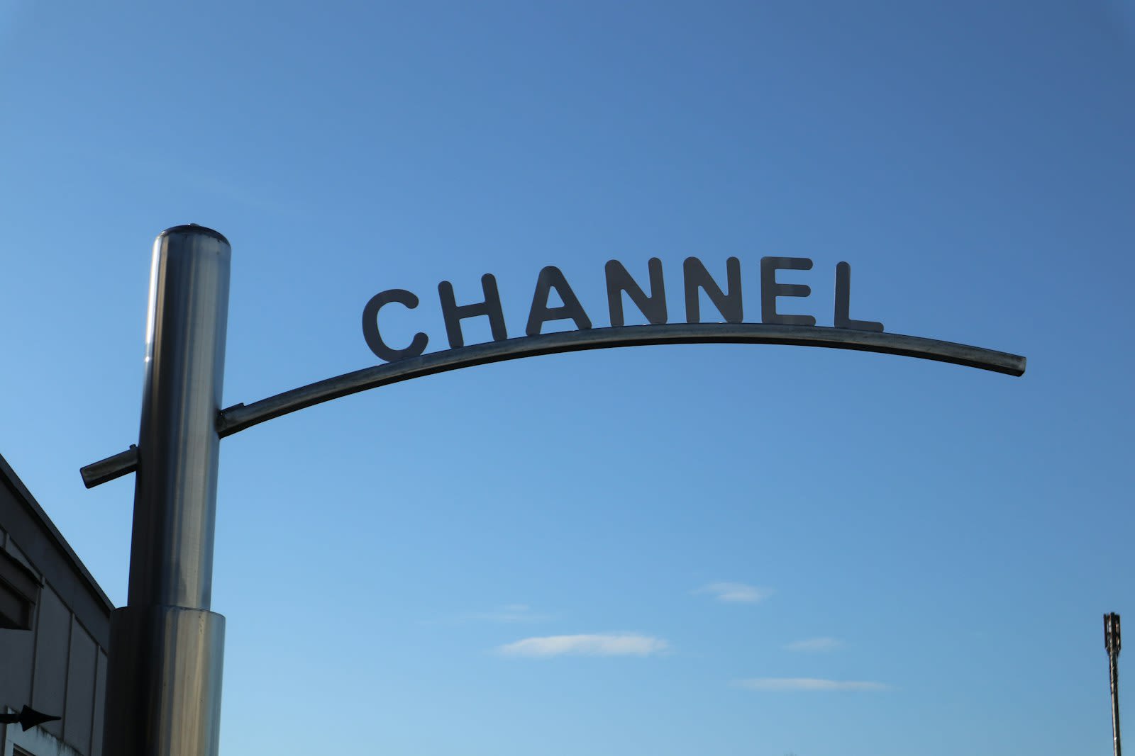Sales channels and marketplace integrations for UK fulfilment