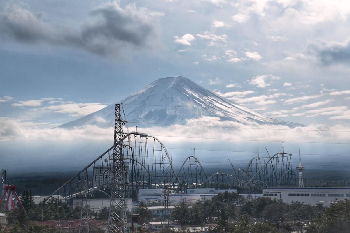 Fuji-Q Highland Private Car Tour from Tokyo with Hotel Pickup