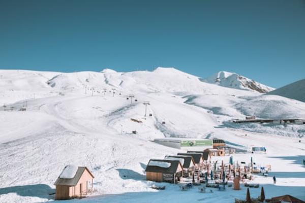 Private Snow Resort Tours from Tokyo | Niigata & Tochigi 2