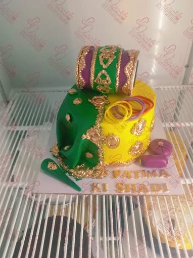Emerald Dholki Cake Faisalabad