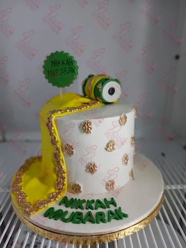 Mehndi Dholki Cake Faisalabad