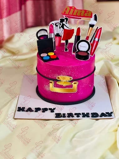 Makeup Lover Birthday Cake Faisalabad