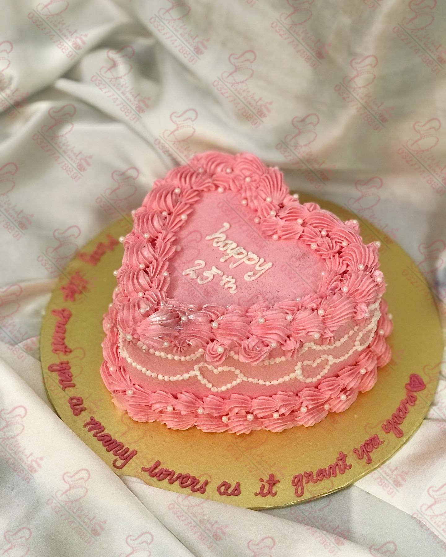 Pink Heart-Shaped Vintage Cake Rawalpindi
