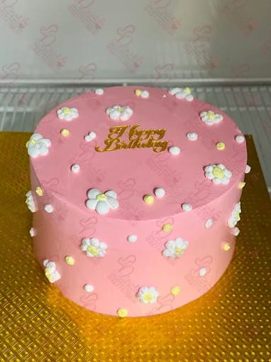 Pink Buttercream 1 Pound Cake Islamabad