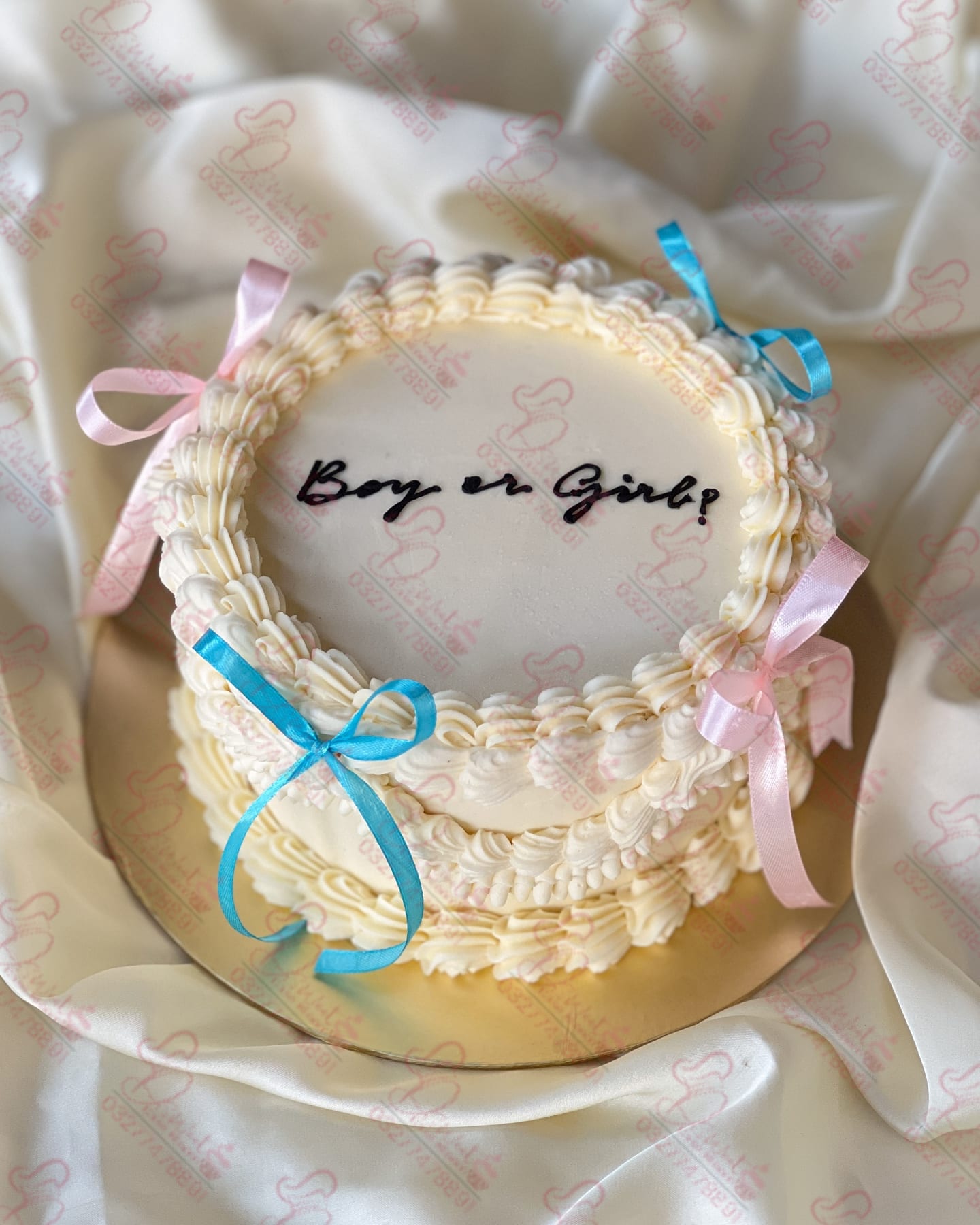 Simple One Pound Gender Reveal Cake Faisalabad