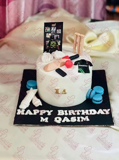 Cricket Themed Photo Birthday Cake Islamabad