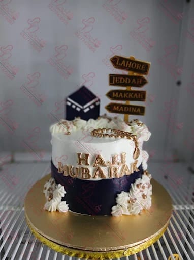Hajj & Umrah Theme Cake Islamabad