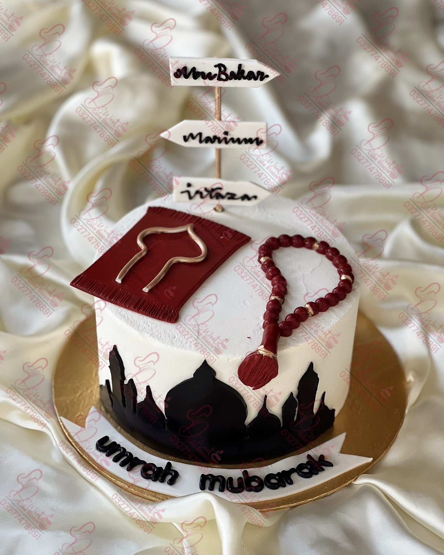 Islamic Hajj Umrah Mubarak Cake H-13 Islamabad