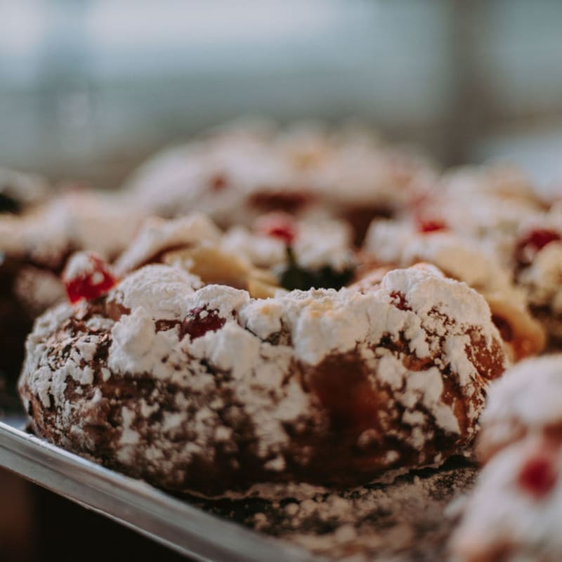 Visão  Confeitaria Petúlia: Meio século de vida entre bolo-rei