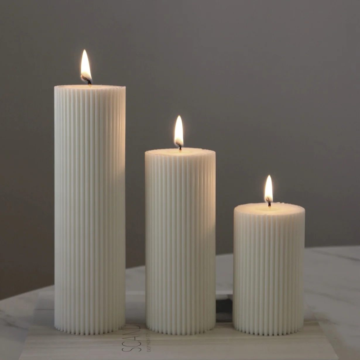 Ribbed Pillar Mould