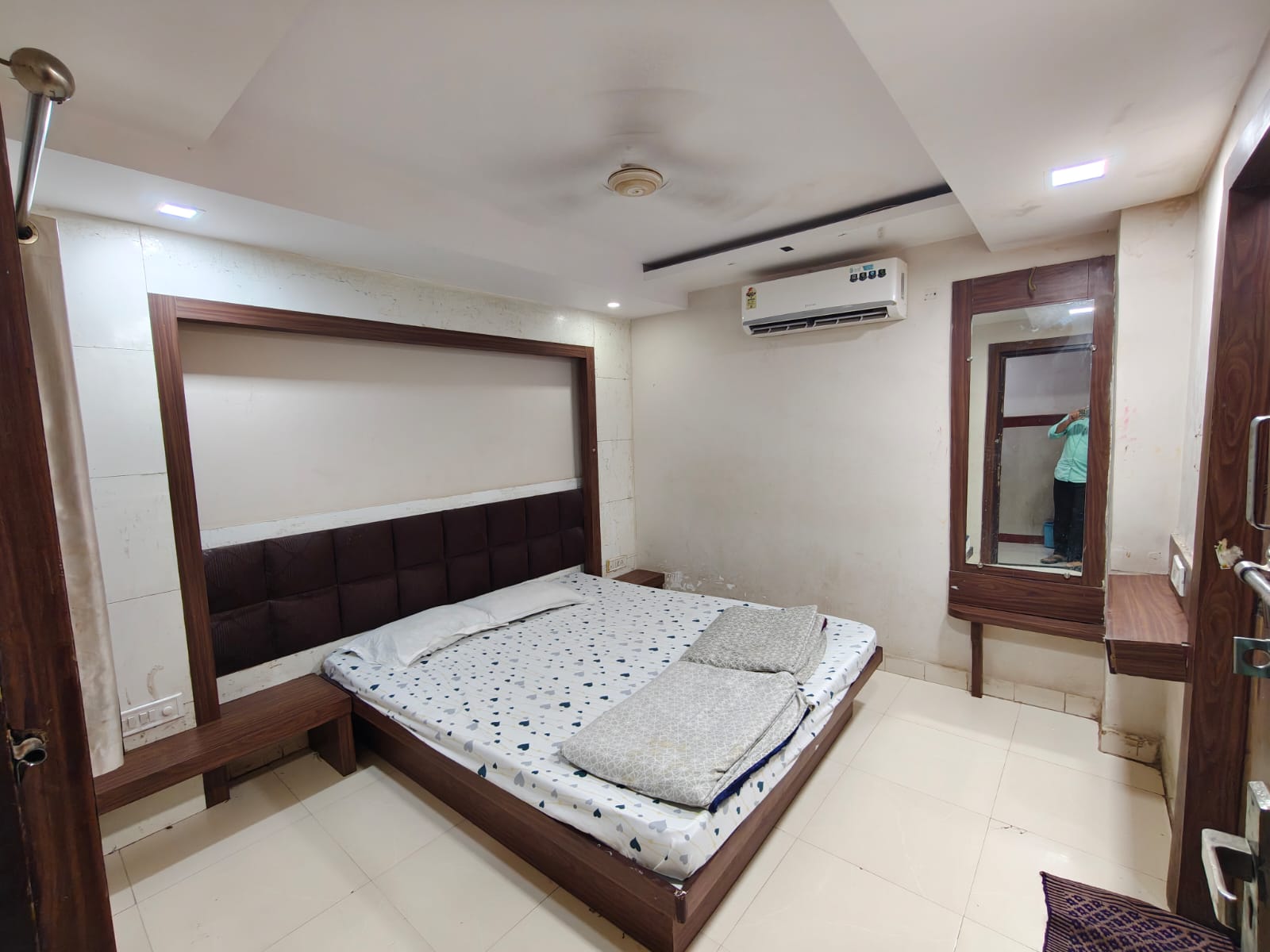 Shivanjali Guest House