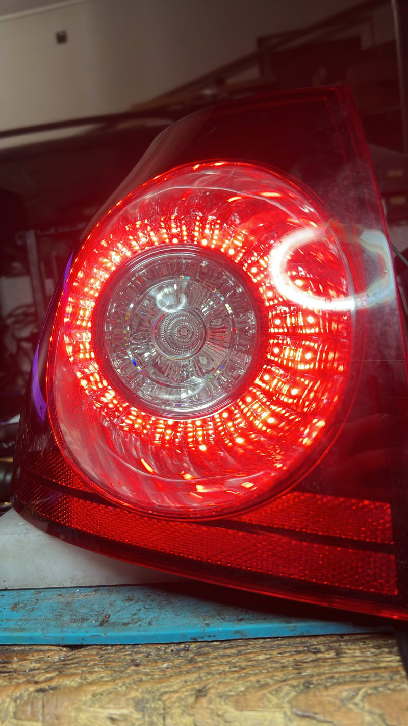VW Golf stop svetlo – LED