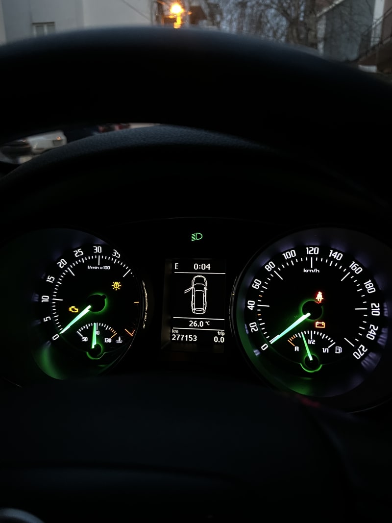 Opel Astra cluster – zeleni LED