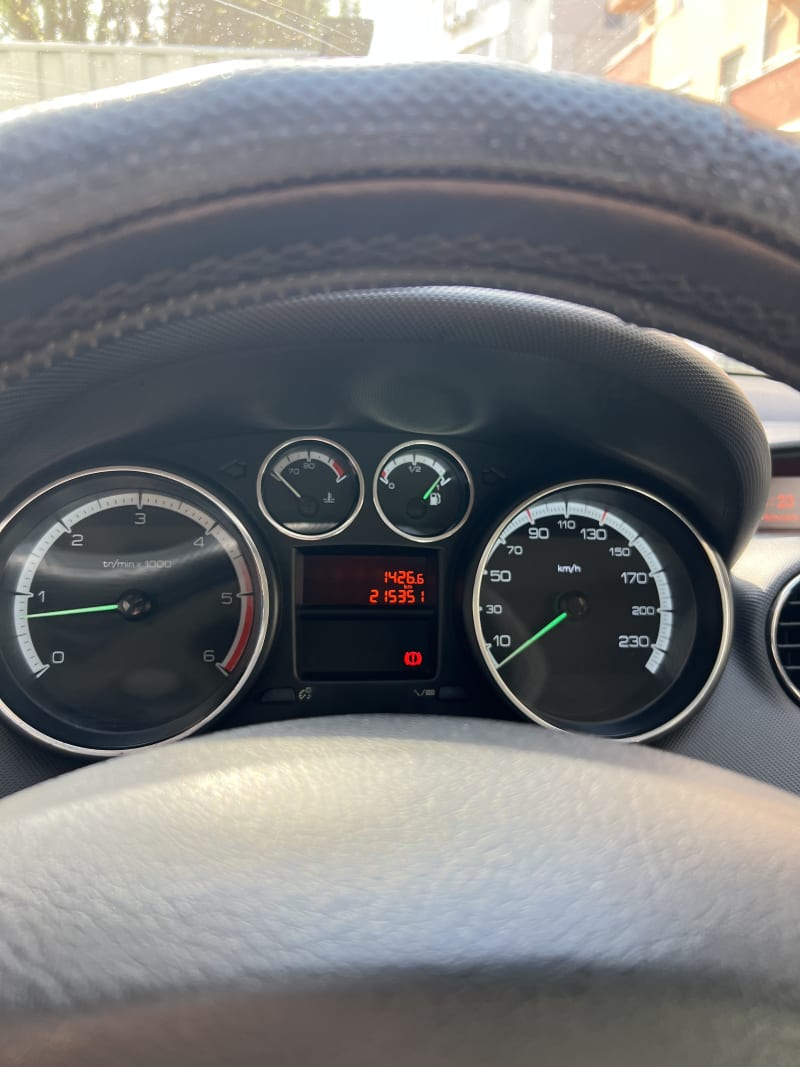 Peugeot cluster – zeleni LED
