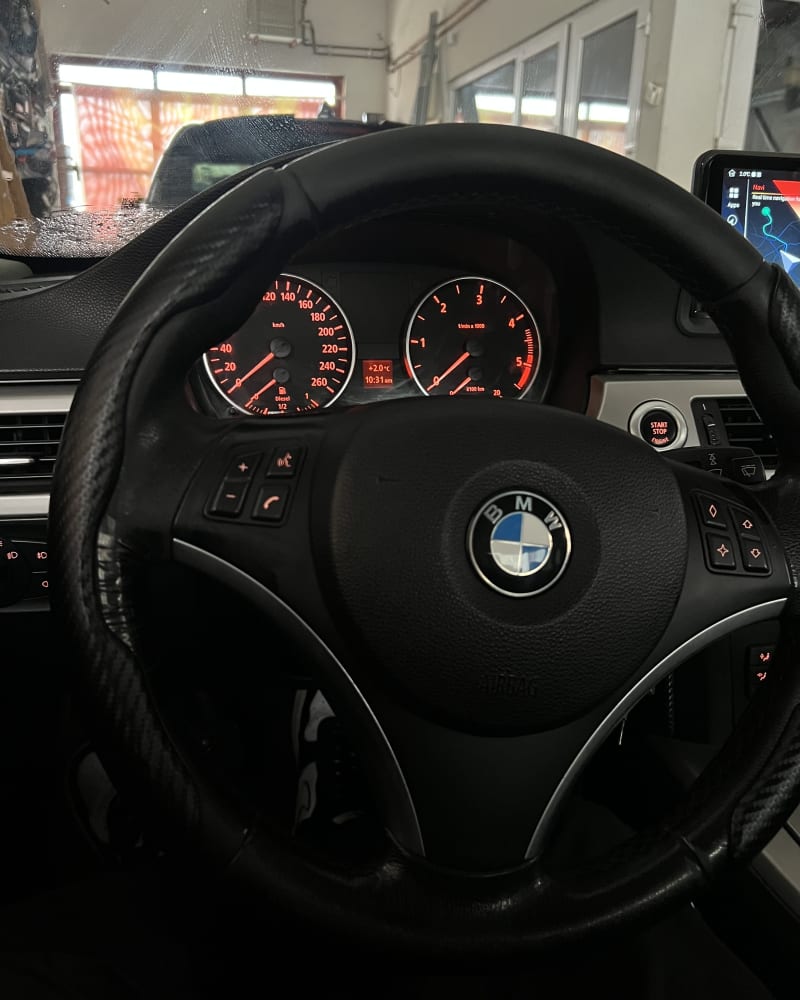 BMW E90 + Android ekran