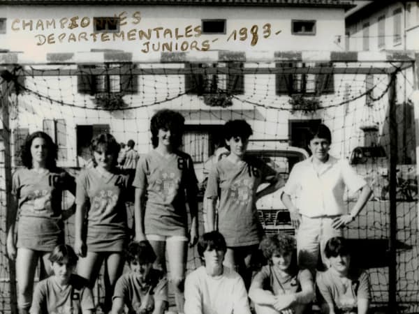 1983