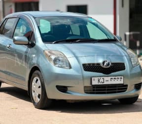 Toyota Vitz 2007 Car