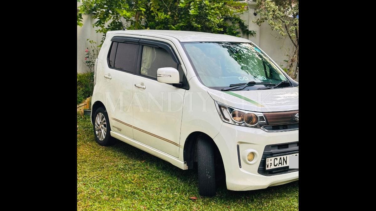 Suzuki Wagon R Stingray 2015 Car 4