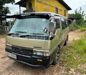 Nissan Caravan 1990 Van
