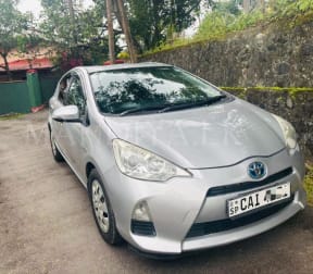 Toyota Aqua 2012 Car