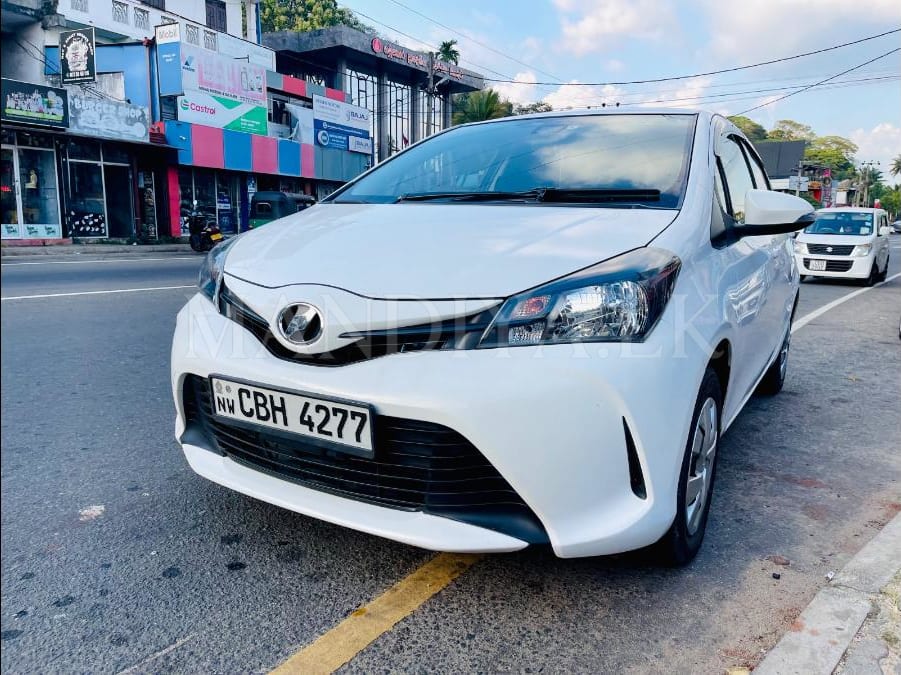 Toyota Vitz Car for Rent