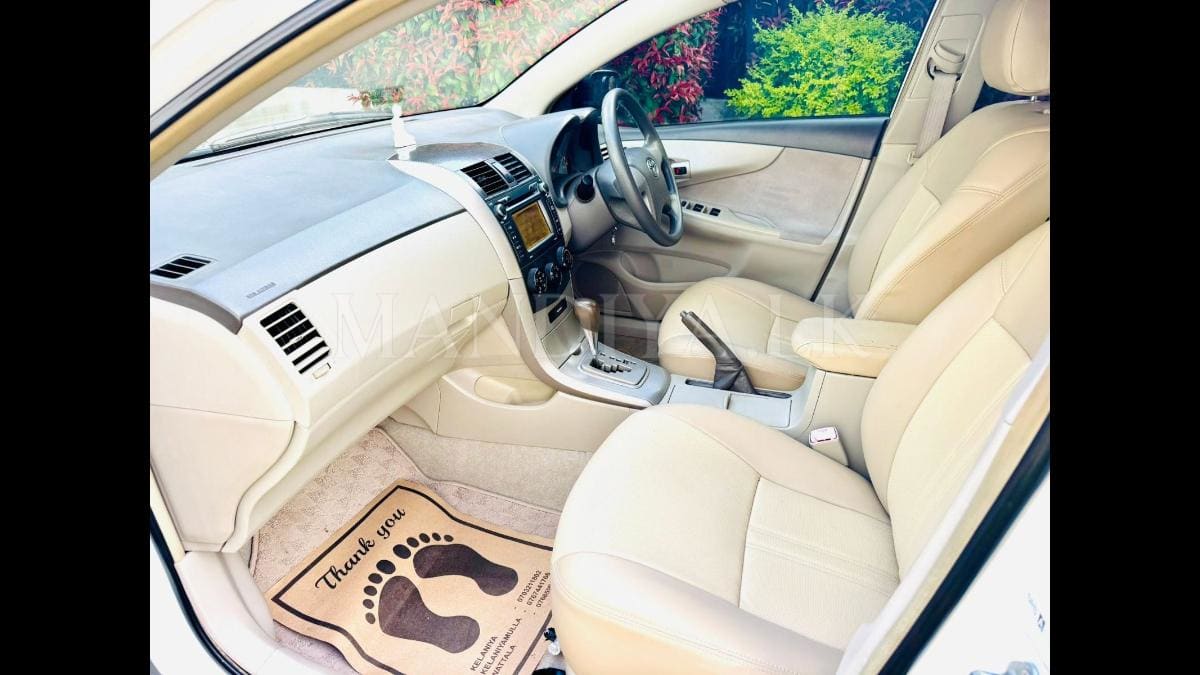 Toyota Axio 2007 Car 7