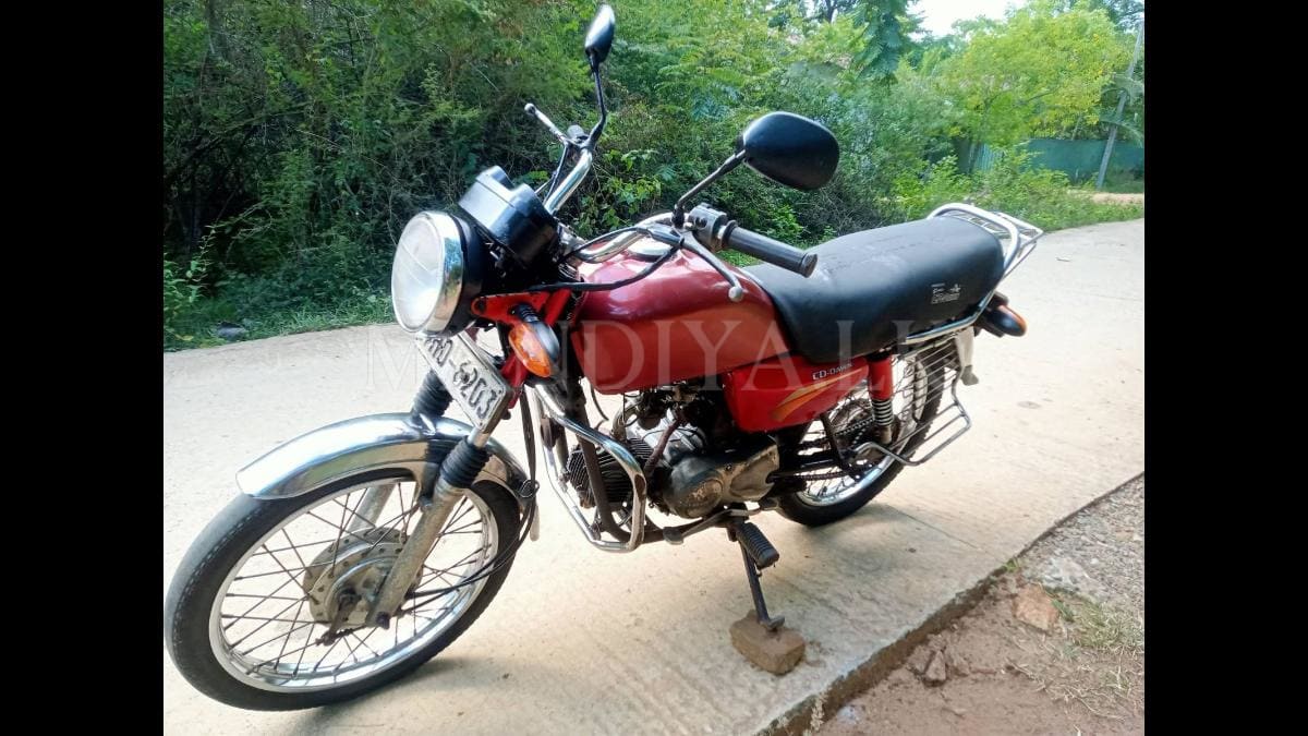 Honda Hero 2003 Motorcycle 4