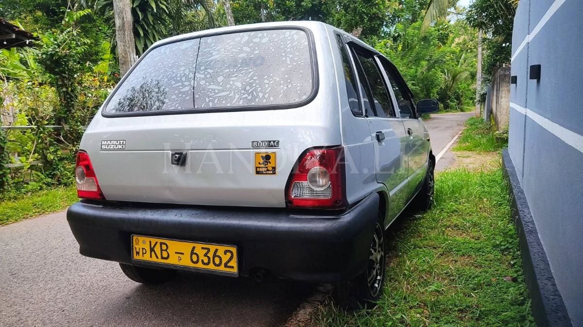Suzuki Maruti 800 2006 Car 4