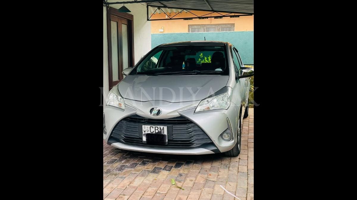 Toyota Vitz 2018 Car