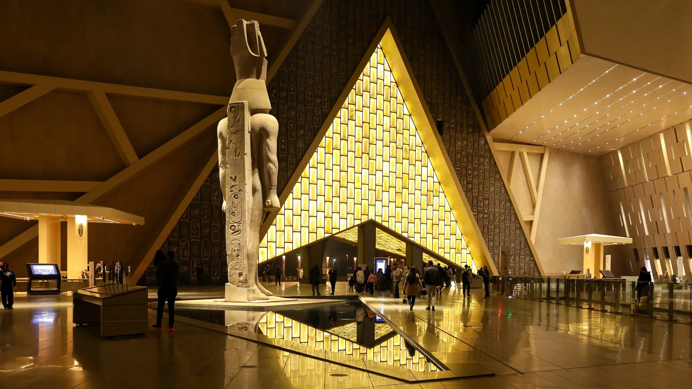 Grand Egyptian Musuem Main Hall.webp