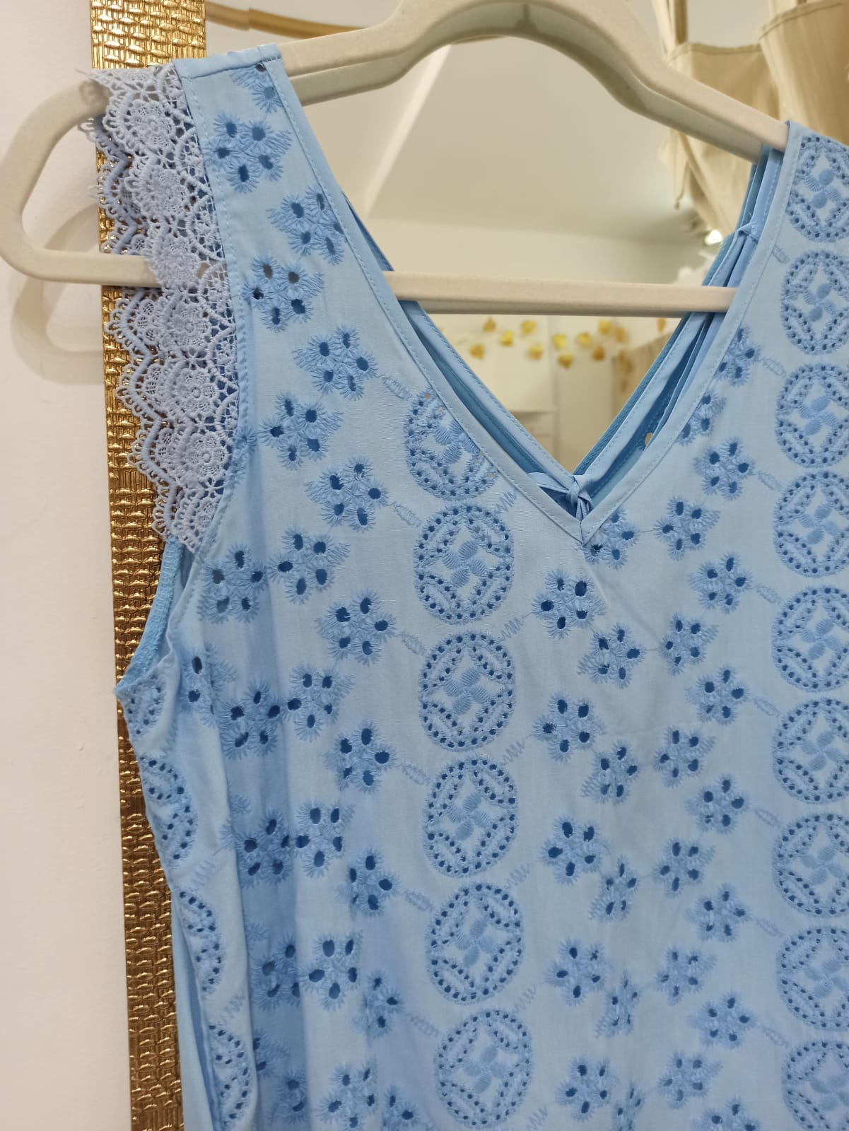 Blusa celeste 2 miniatura 2