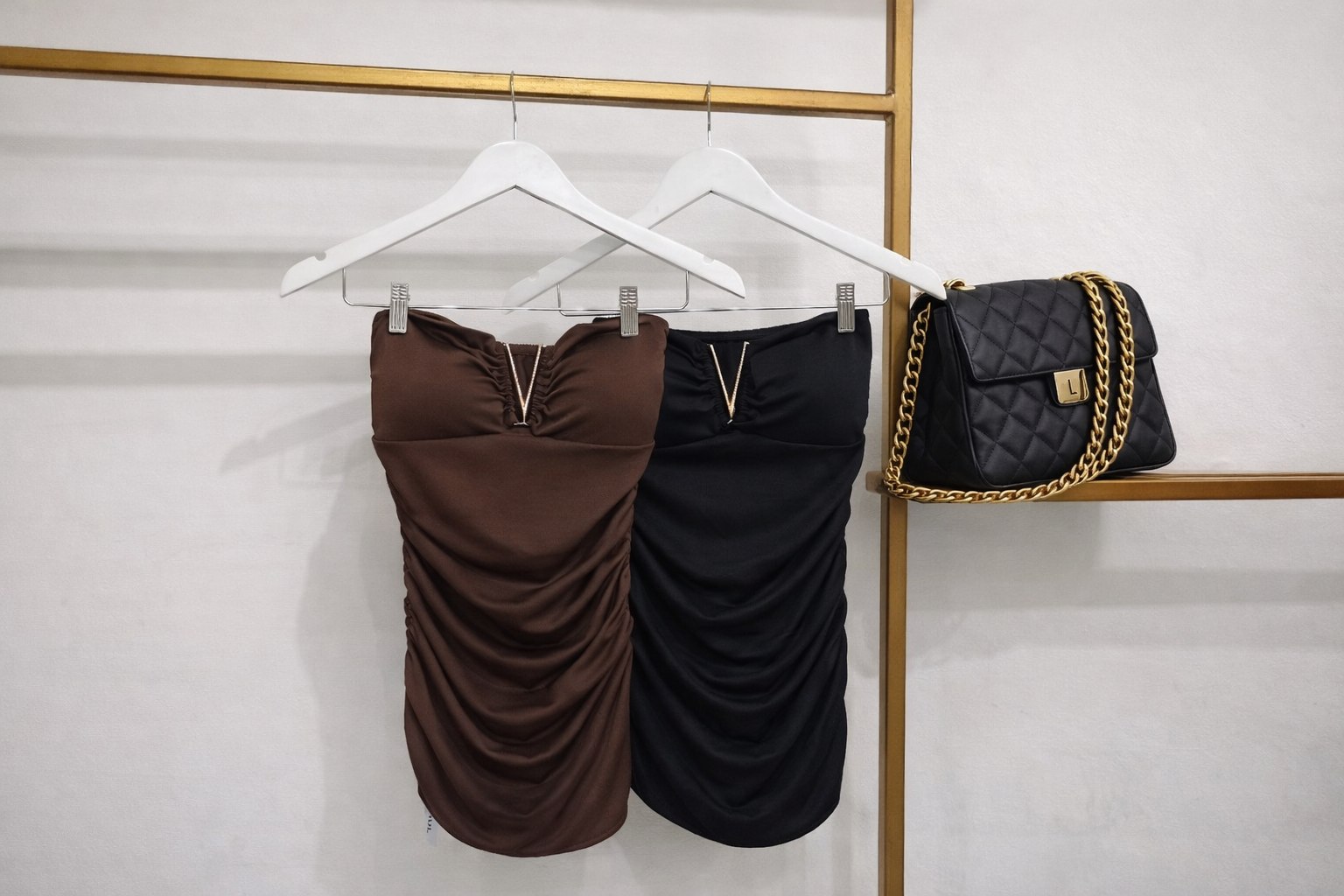 Vestido V Strapless Tazas