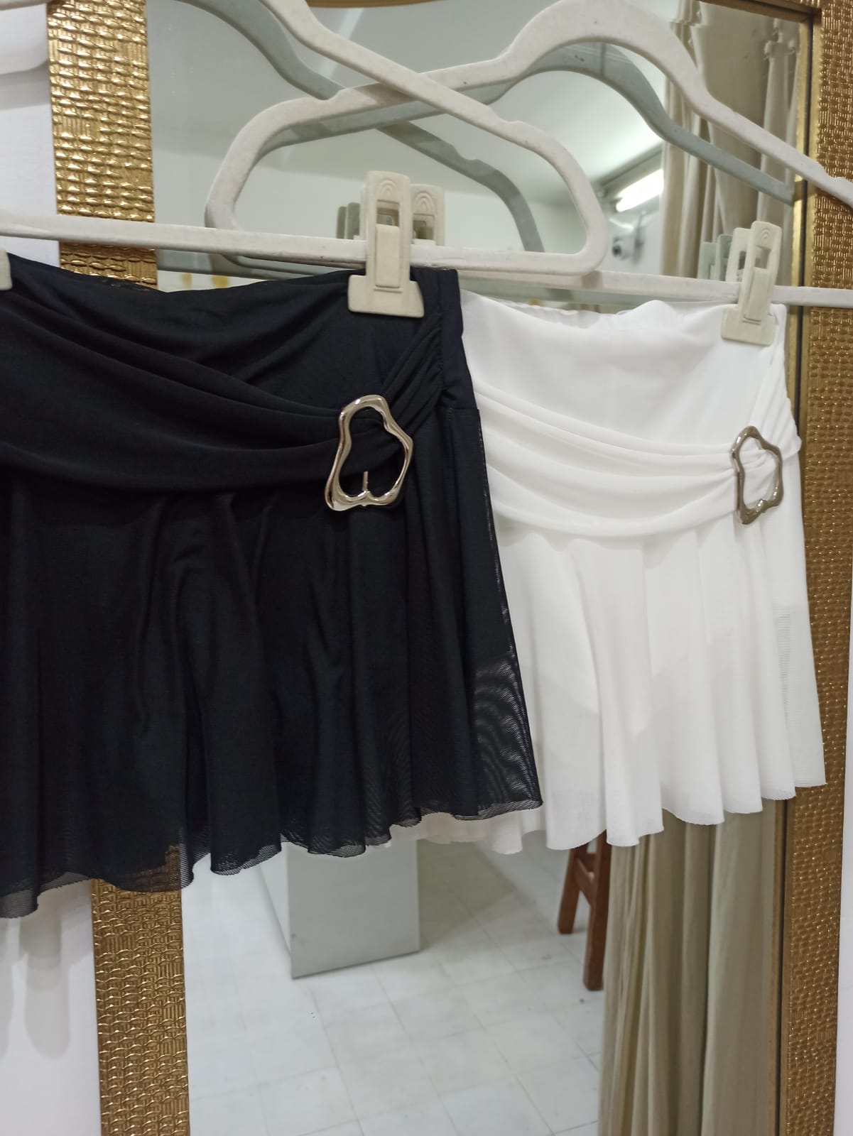 Short Pollera tul con hebilla miniatura 2