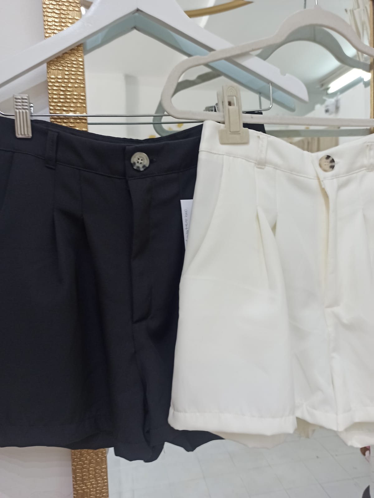 Short Sastrero Botón Marrón miniatura 2