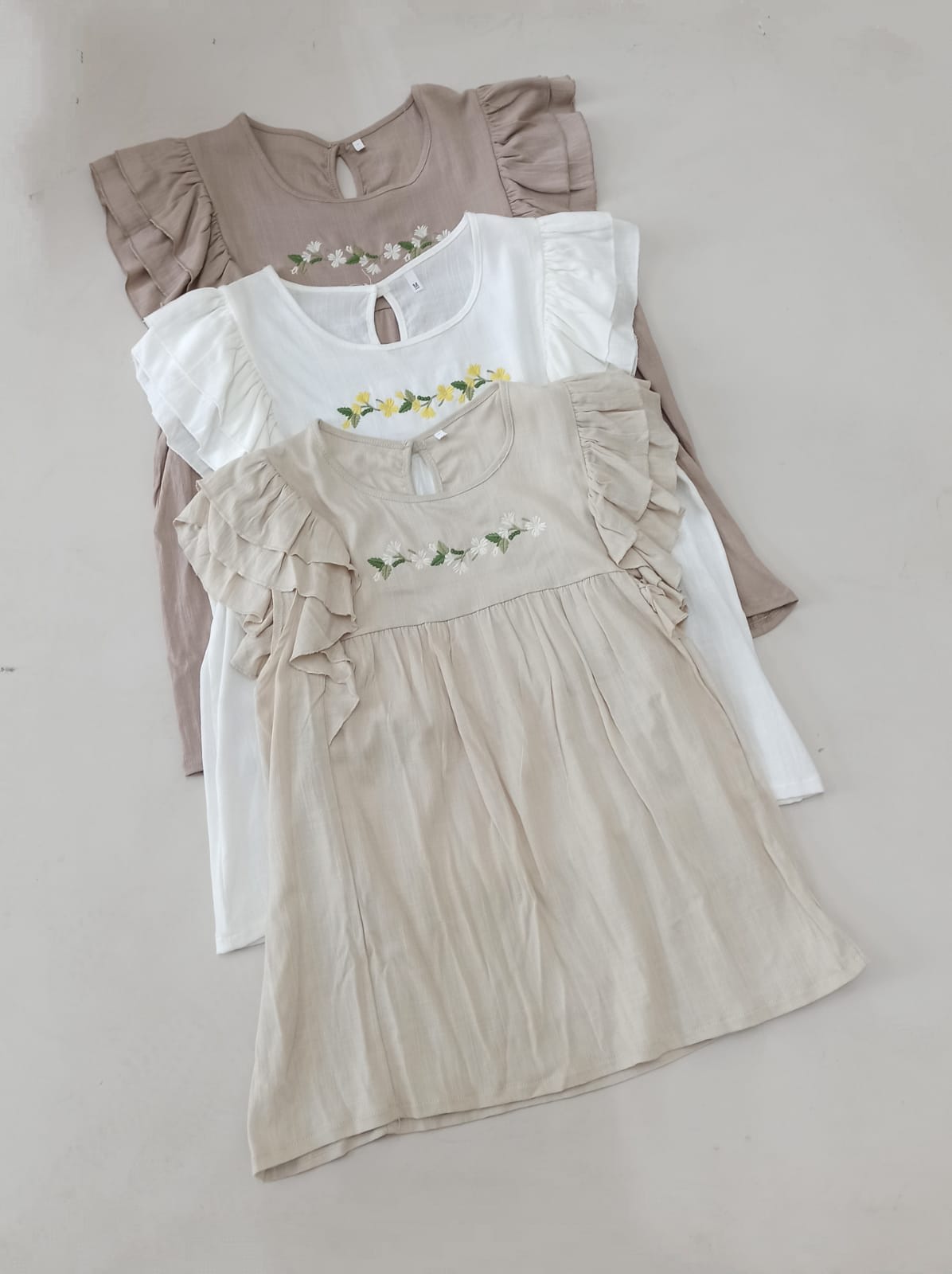 Blusa Bordada flor miniatura 2