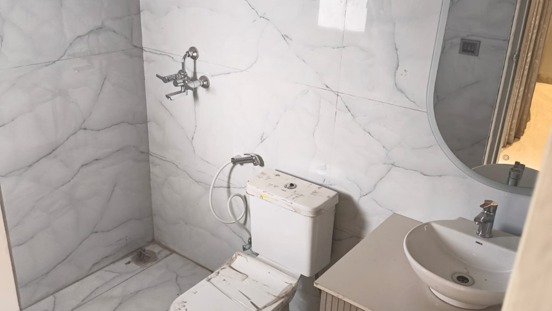 Kviraj Mayfair Residency Property Image 5