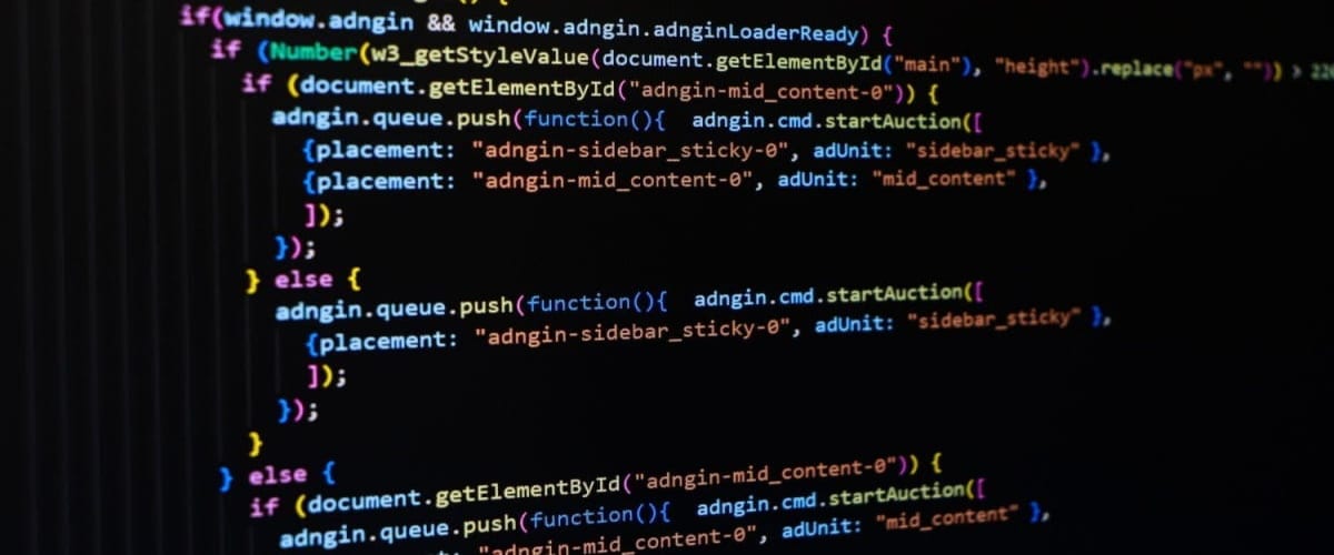 ما هي برامج البرمجة ؟ - ENGVICE