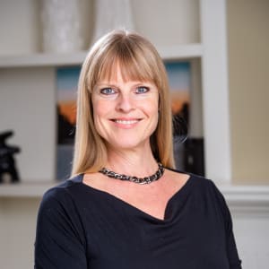 Deanna Hansen