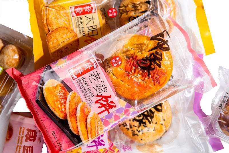 Biscuiteers handcrafting pastries in the Huat Huat workshop