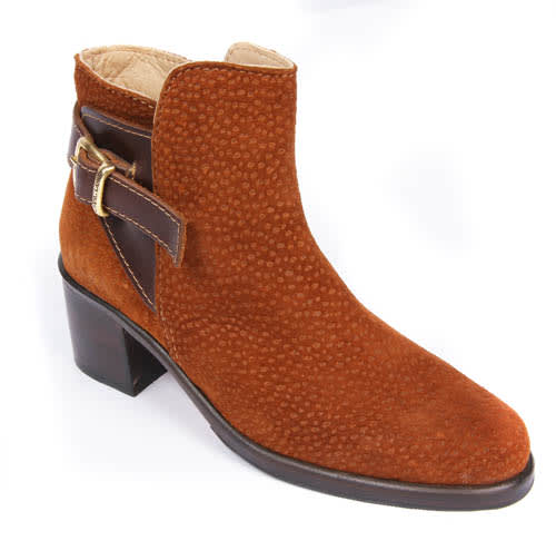 BOTINETA DE CARPINCHO CON HEBILLA