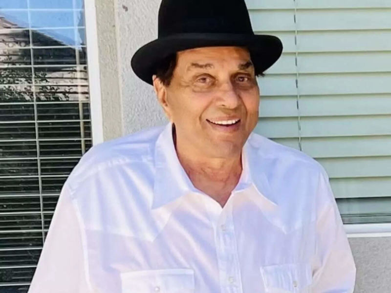 Dharmendra’s last Instagram video now feels like a farewell, fans call it his final blessing