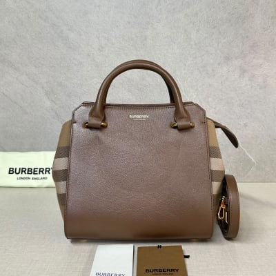Burberry Banwell Mini Totebag Brown Leather Ghw 