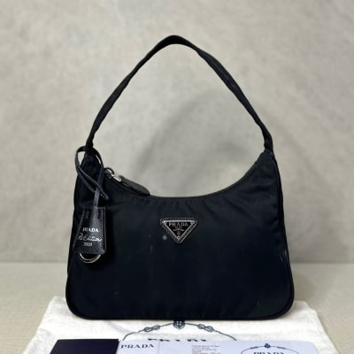 Prada Tessuto Re-Edition 2000 Black Hobo Bag Shw 