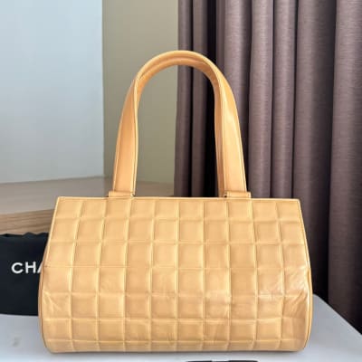 Chanel Vintage Bowling Beige Lambskin Ghw 
