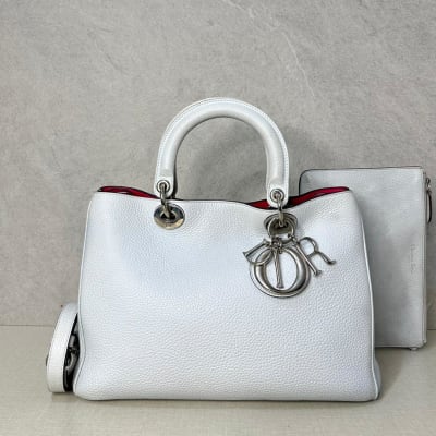 Dior Dior Diorissima Medium Light Grey Shw | 002394-CN
