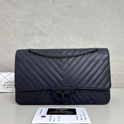 Chanel Chanel Raissue Black Chevron Full Black | 002132-CN